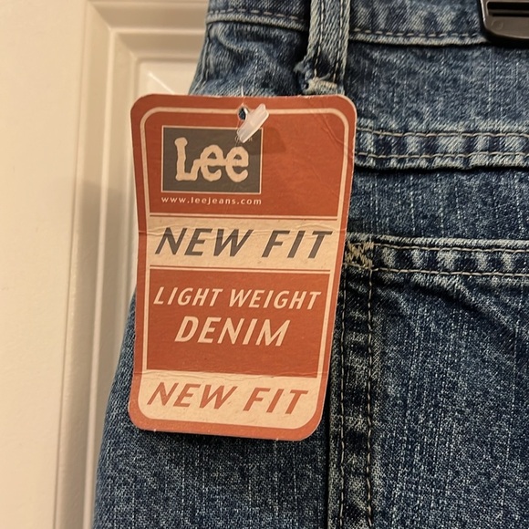 Lee women’s jeans - Picture 4 of 12